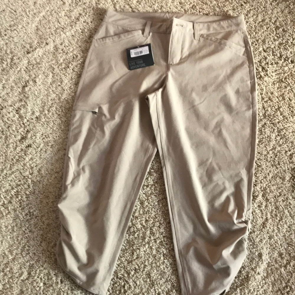 Eddie Bauer adventure capris